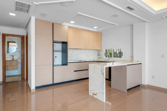 Herverkoop - Villa - Torrevieja