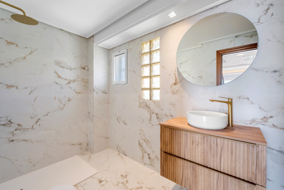 Herverkoop - Villa - Torrevieja