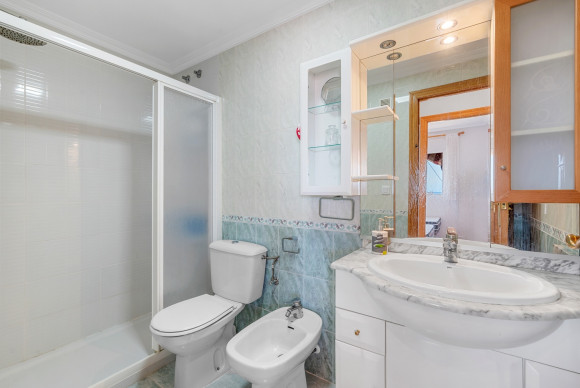 Reventa - Apartamento / piso - Santa Pola