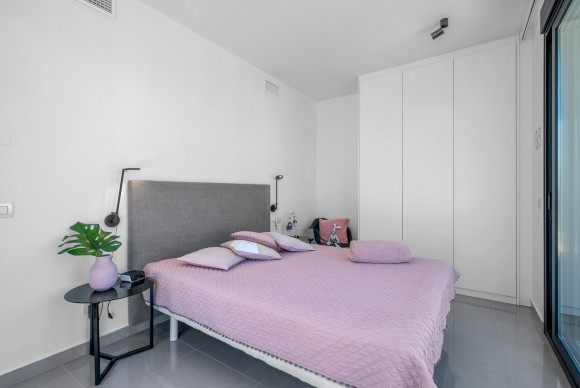 Resale - Villa - Guardamar del Segura