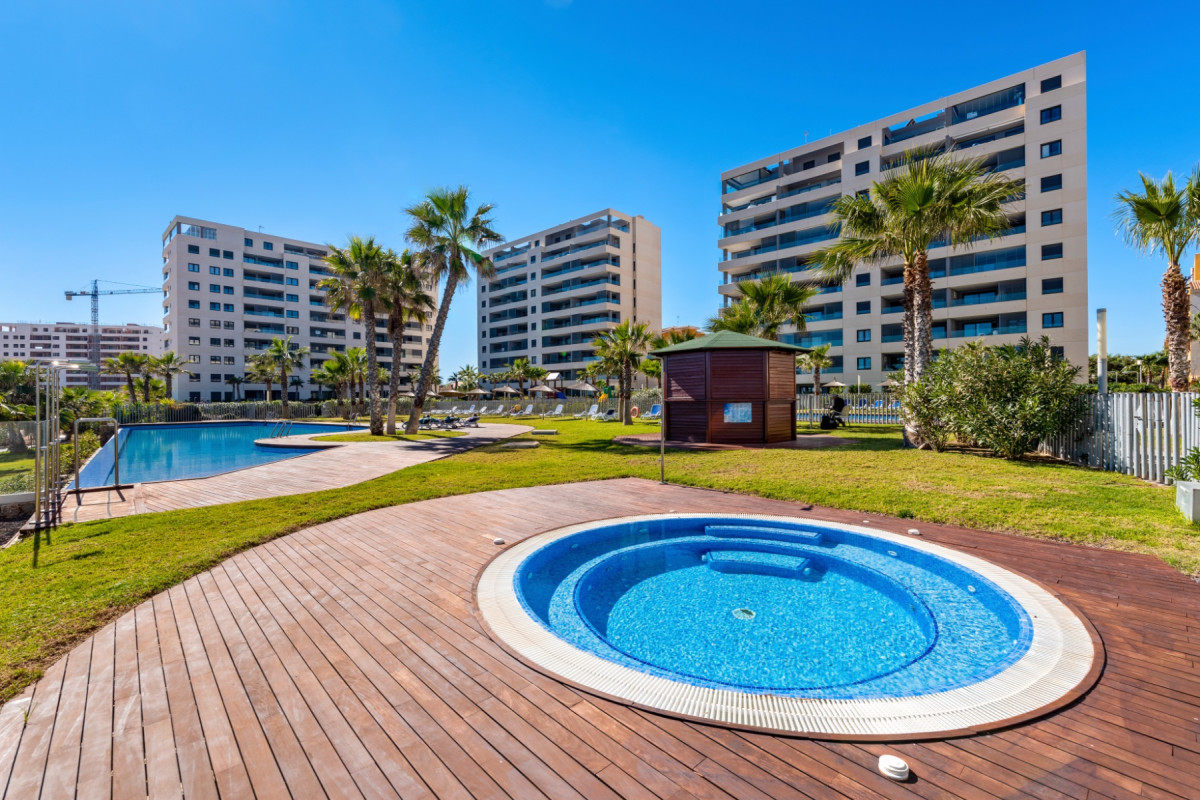 Herverkoop - Appartement  - Orihuela Costa - Punta Prima