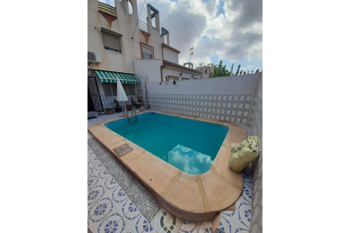 Resale - Townhouse - Torrevieja