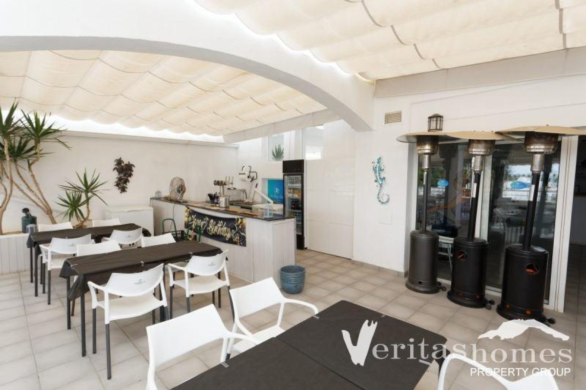 Resale - Commercial Unit - Mojacar Playa