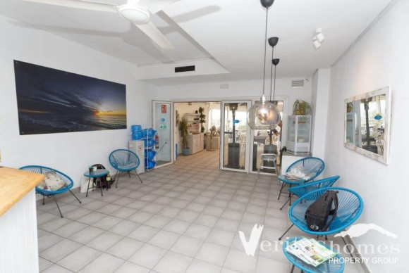 Resale - Commercial Unit - Mojacar Playa