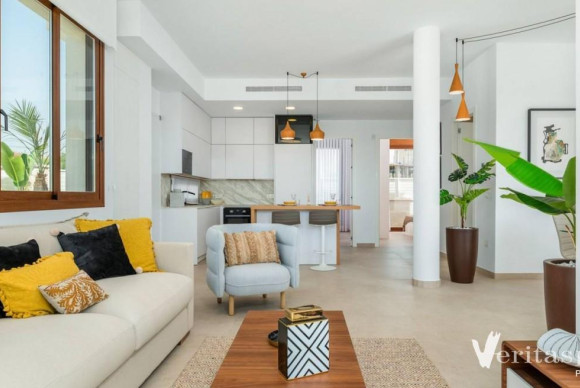 Resale - Villa - Vera Playa