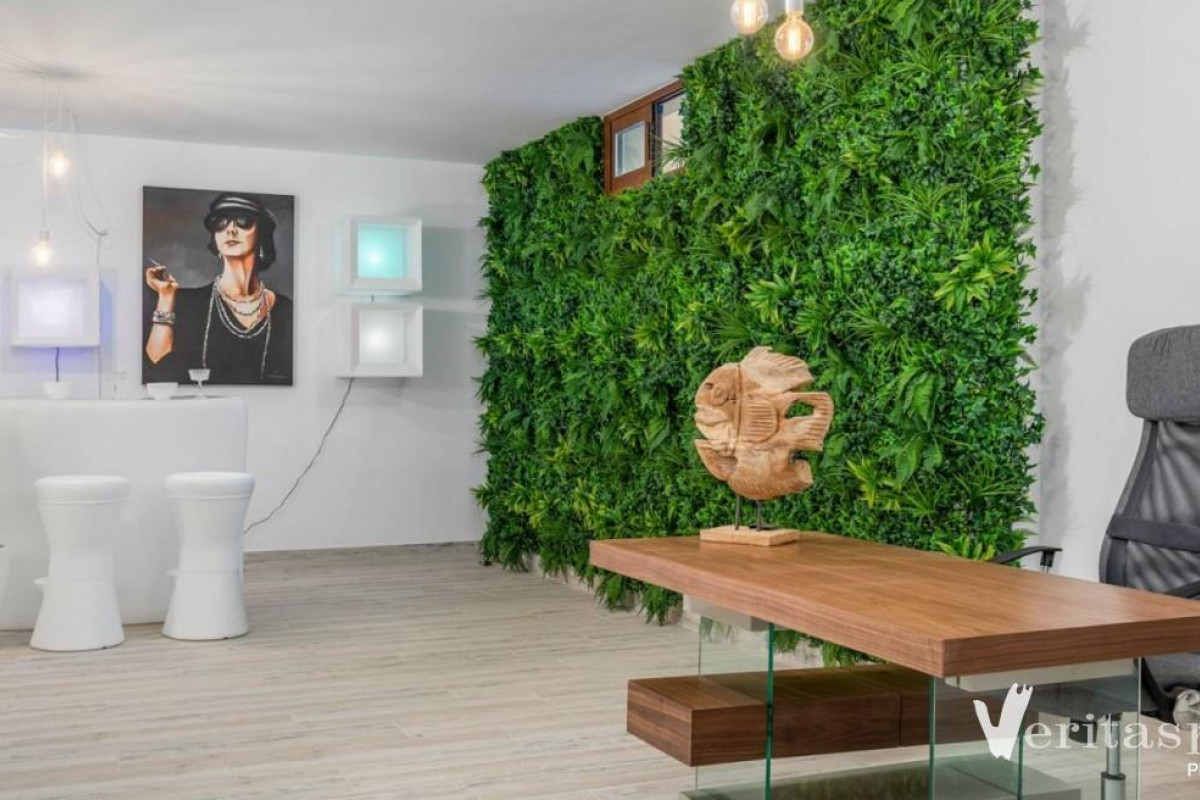 Resale - Villa - Vera Playa