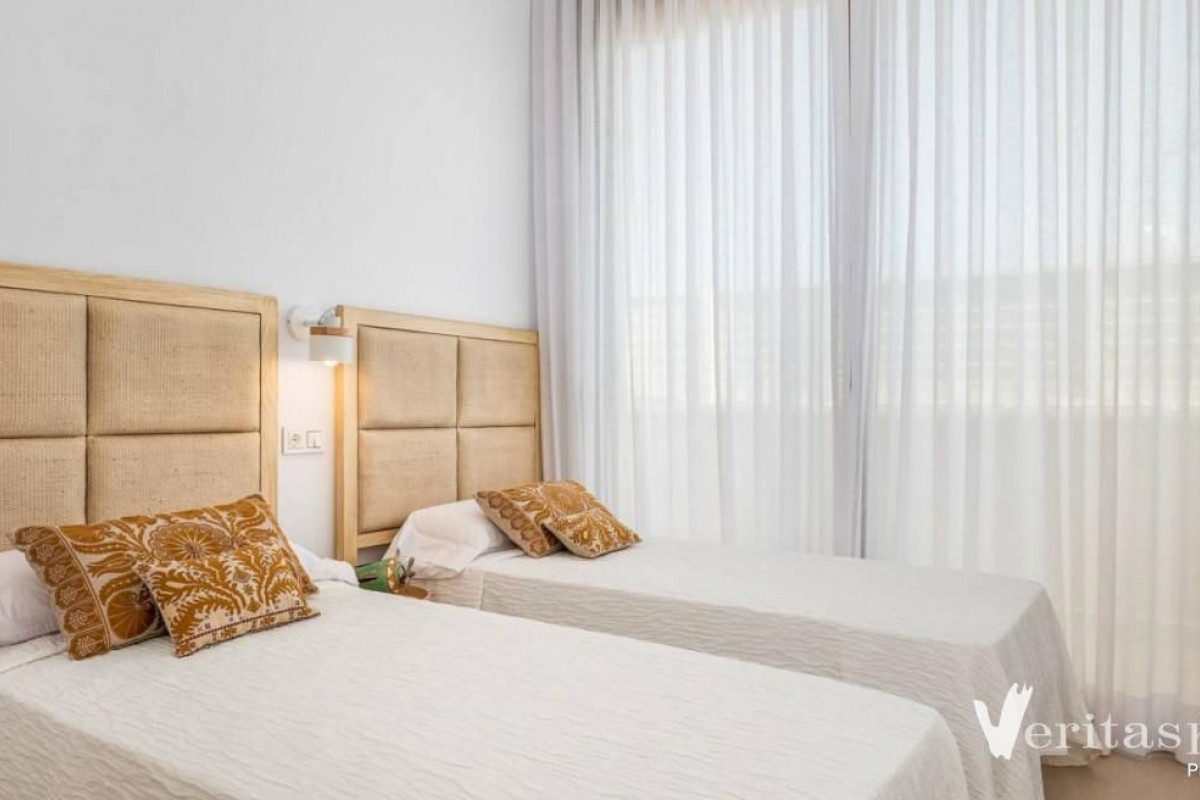 Resale - Villa - Vera Playa