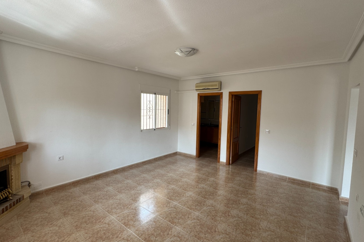 Resale - Detached Villa - Algorfa