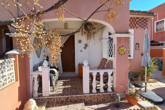 Herverkoop - Quad Woning - Los Montesinos - La Herrada