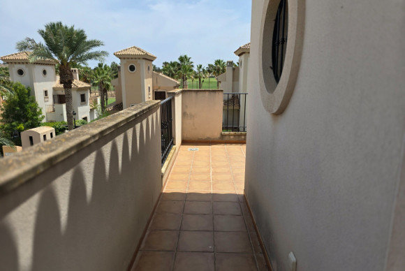 Reventa - Casa semi independiente - Algorfa