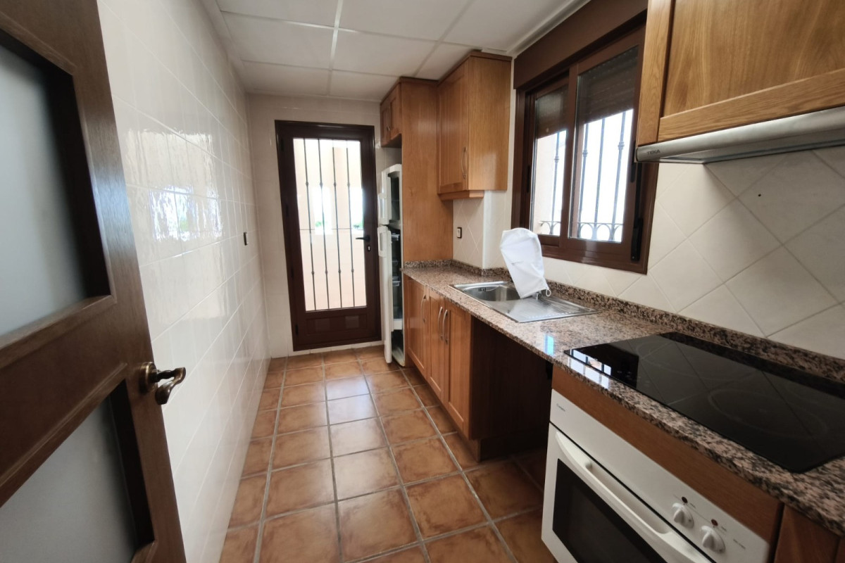 Reventa - Casa semi independiente - Algorfa