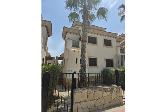 Reventa - Casa semi independiente - Algorfa