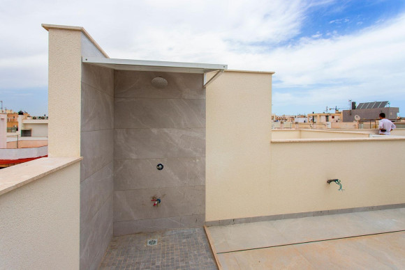Reventa - Apartamento / piso - Torrevieja - Paseo maritimo