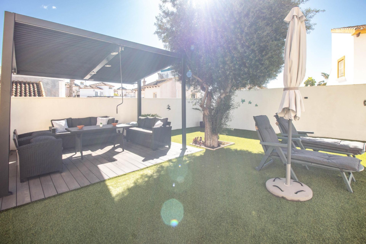 Herverkoop - Villa - San Miguel de Salinas - Blue Lagoon - El Galan