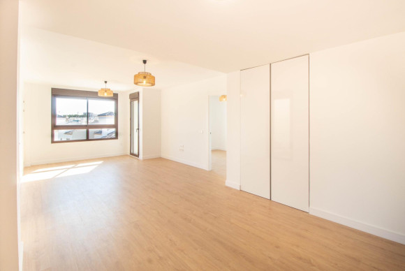 Resale - Apartment  - Orihuela Costa - Villamartin