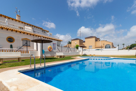 Revente - Terraced house - Torrevieja - Los altos