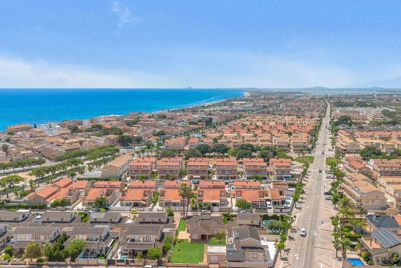 Reventa - Villa - Pilar de la Horadada - La Torre de la Horadada