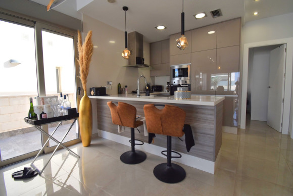 Herverkoop - Vrijstaande Villa - Orihuela Costa - Villamartin