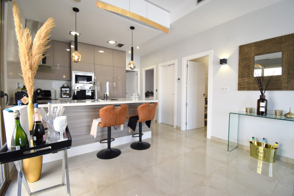 Herverkoop - Vrijstaande Villa - Orihuela Costa - Villamartin