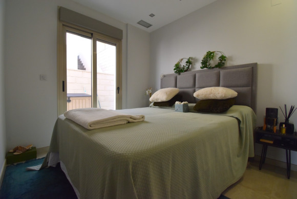 Herverkoop - Vrijstaande Villa - Orihuela Costa - Villamartin