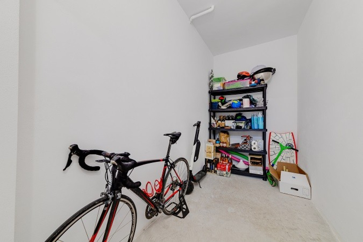 Resale - Apartment  - Las Colinas Golf Resort