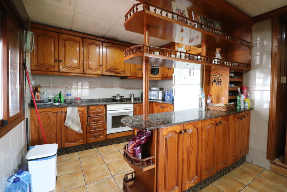 Herverkoop - Vrijstaande Villa - Heredades - Heredades - Village