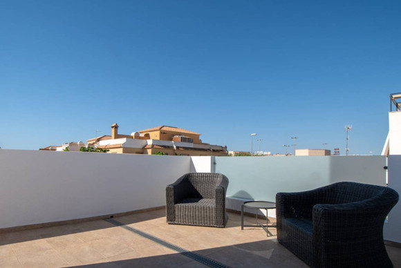 Herverkoop - Vrijstaande Villa - Ciudad Quesada - Doña Pepa