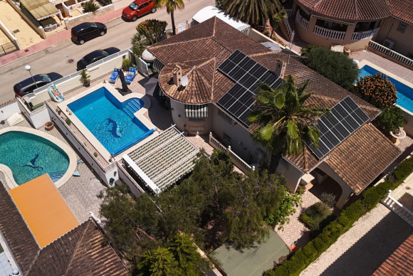 Herverkoop - Vrijstaande Villa - Benimar - Benimar I