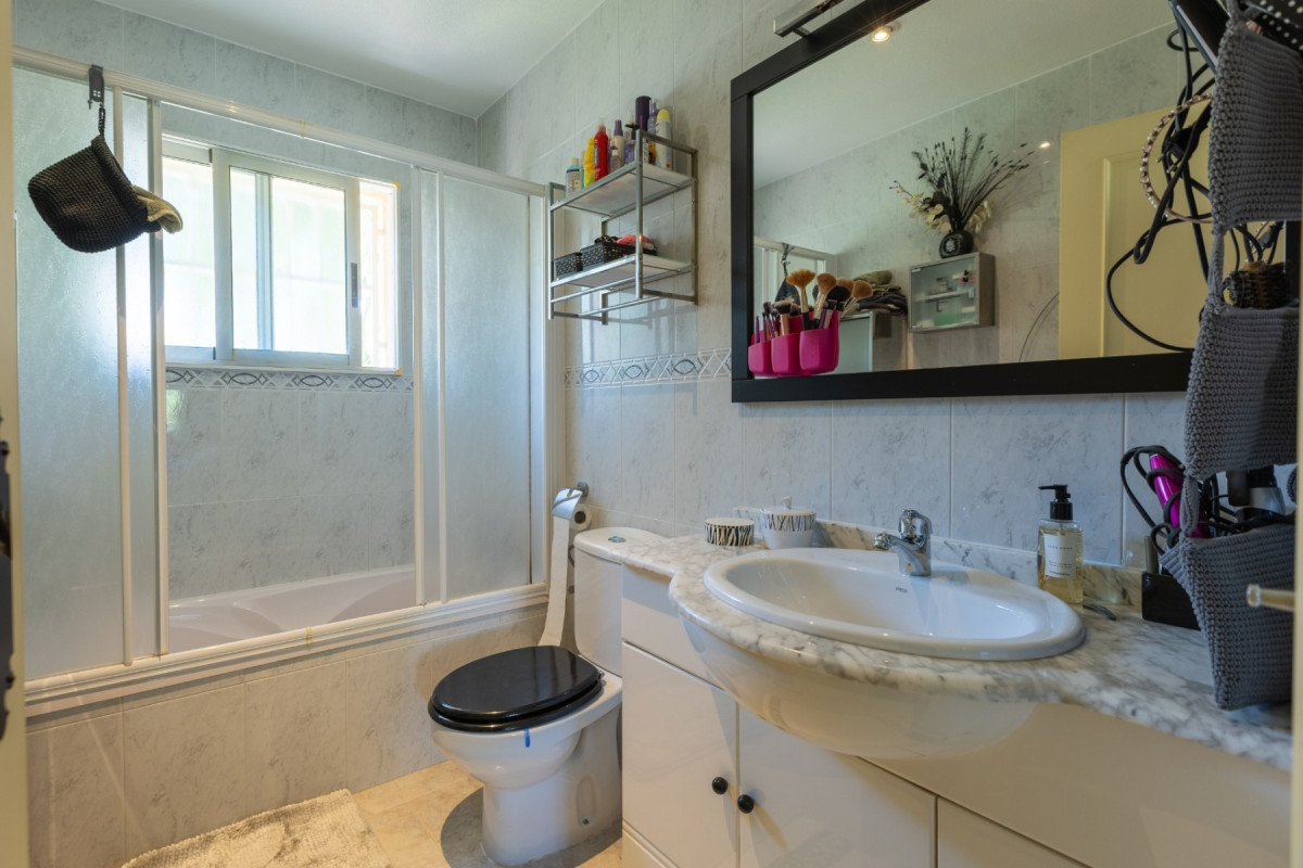 Herverkoop - Vrijstaande Villa - Benimar - Benimar I