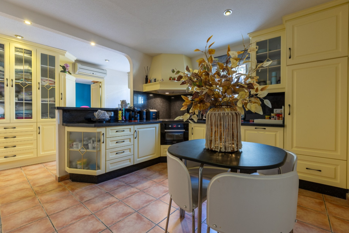 Herverkoop - Vrijstaande Villa - Benimar - Benimar I