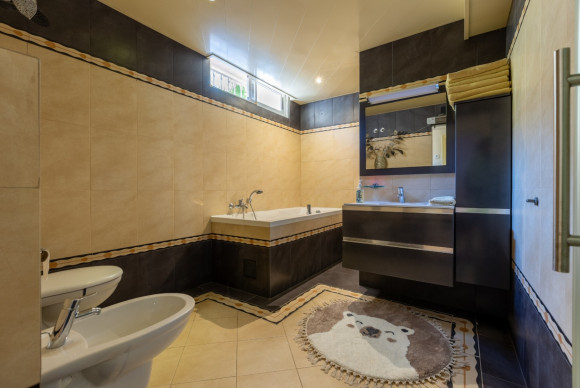 Herverkoop - Vrijstaande Villa - Benimar - Benimar I