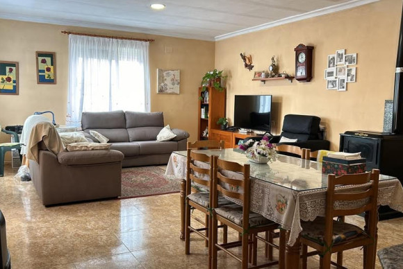 Revente - Country House - PINOSO