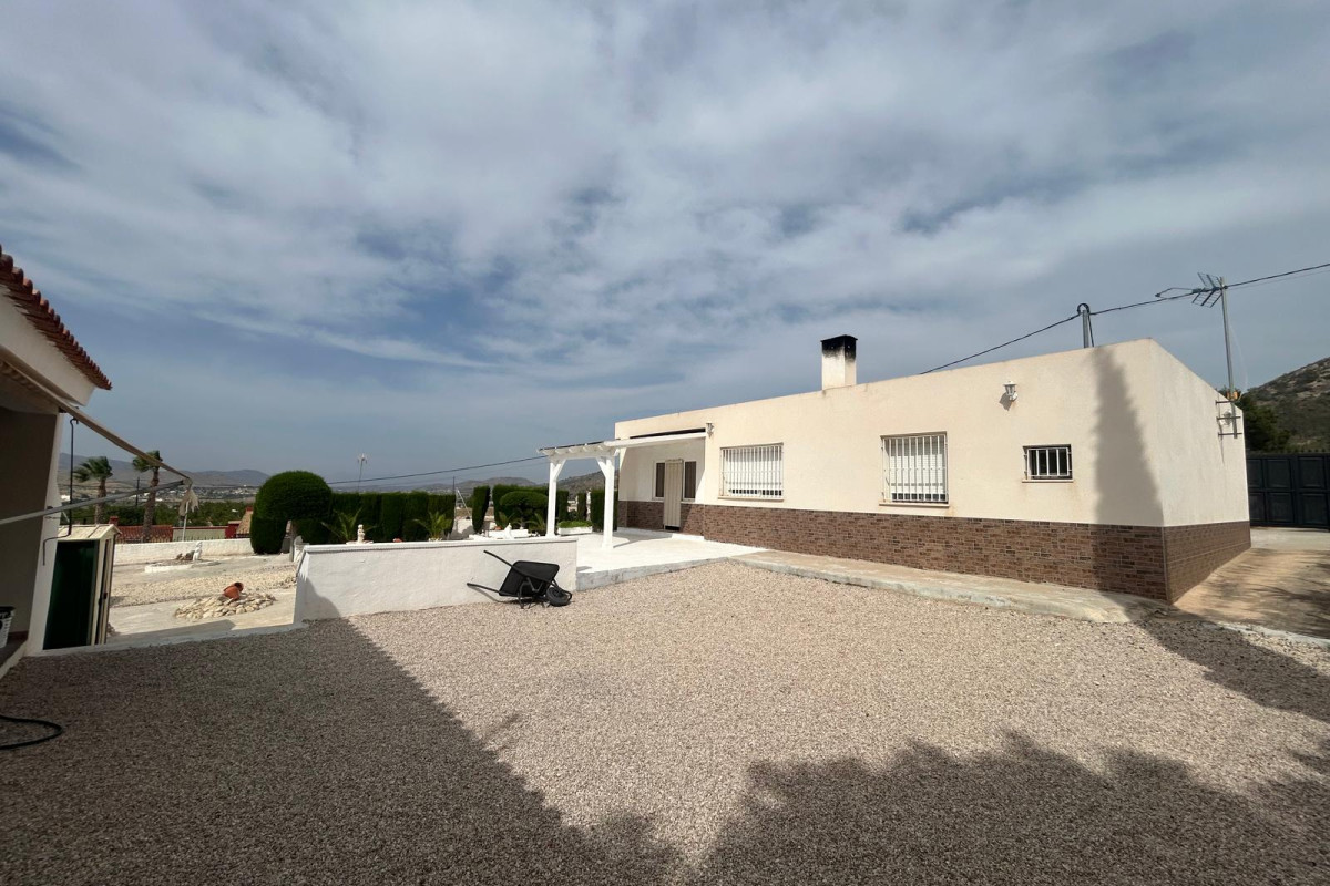 Resale - Country House - Hondón de los Fráiles