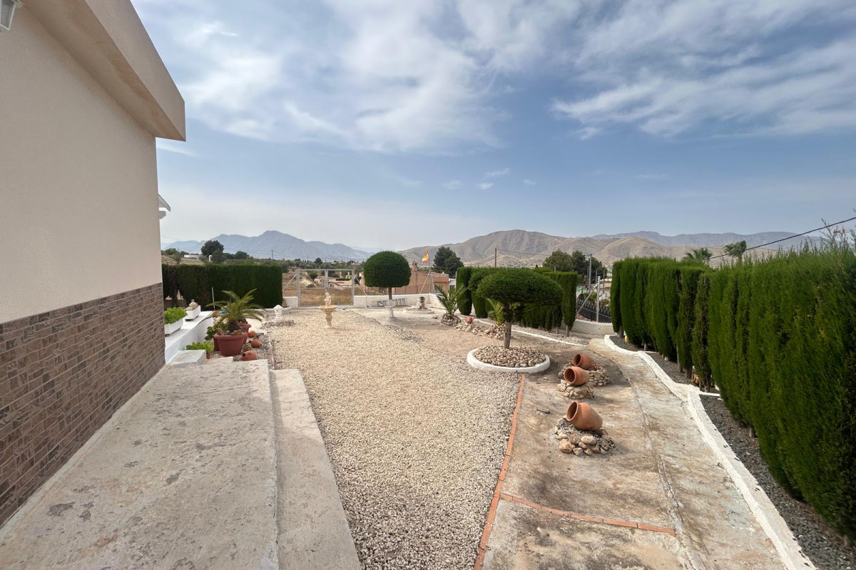 Resale - Country House - Hondón de los Fráiles