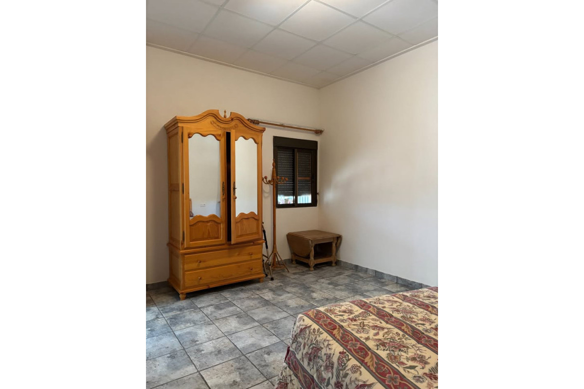 Resale - Country House - PINOSO