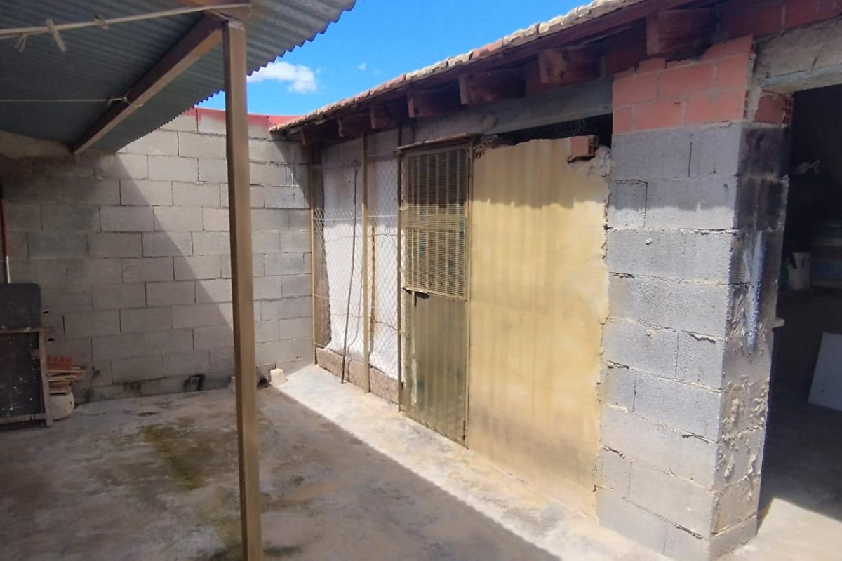 Resale - Country House - Elche