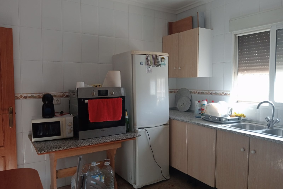 Resale - Country House - Crevillente