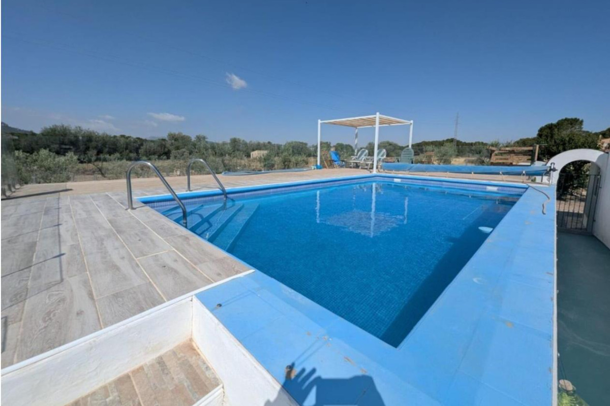 Resale - Country House - SAX