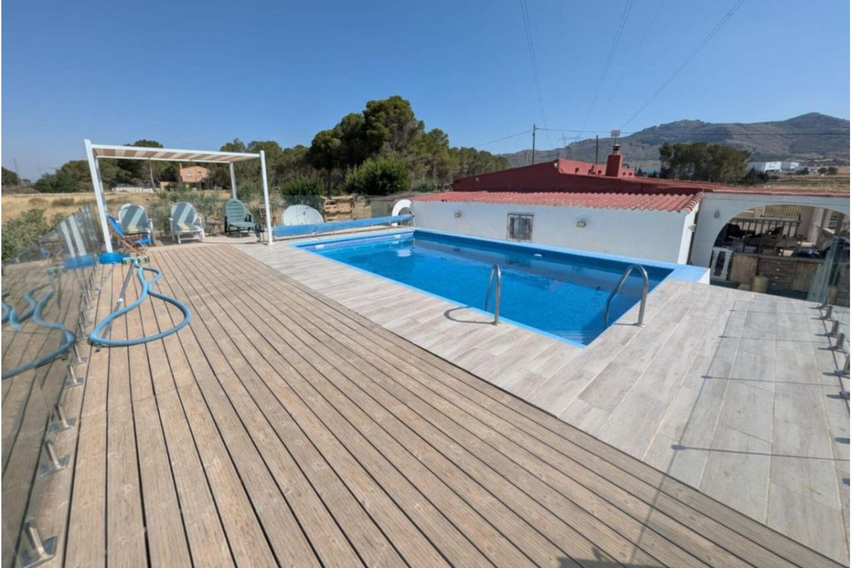 Resale - Country House - SAX