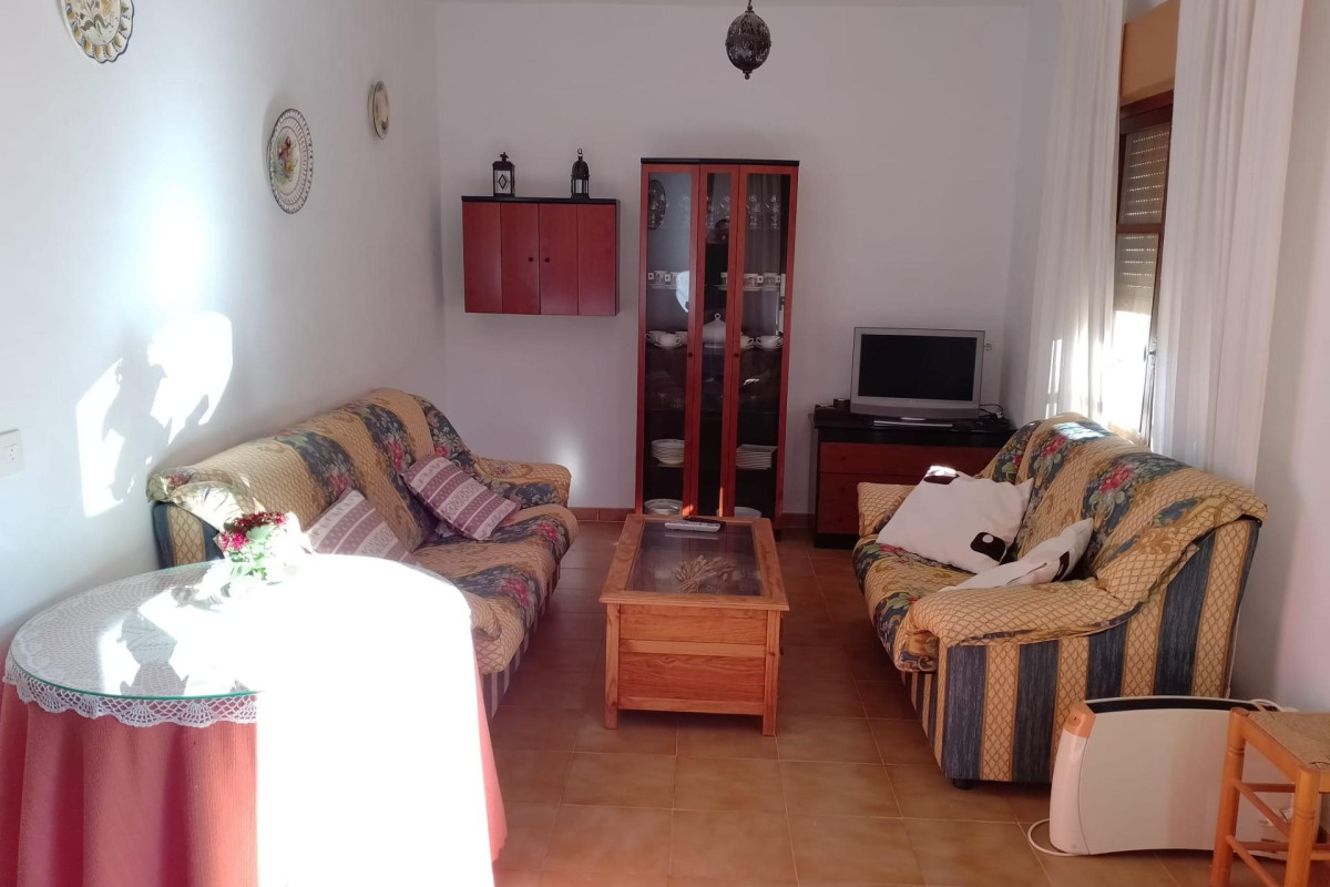 Resale - Country House - Onil