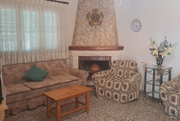 Resale - Country House - Crevillente