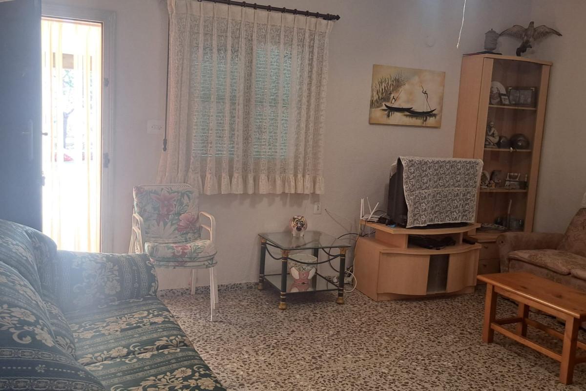 Resale - Country House - Crevillente