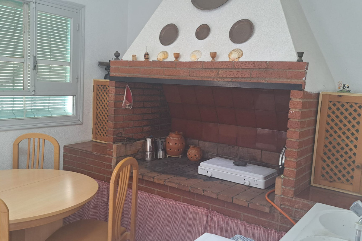 Resale - Country House - Crevillente