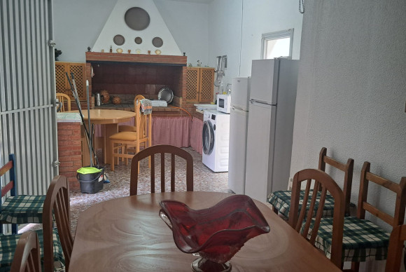 Resale - Country House - Crevillente