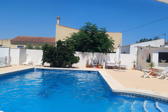 Herverkoop - Landelijke woning - Dolores