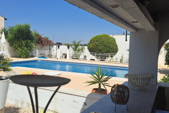 Herverkoop - Landelijke woning - Dolores