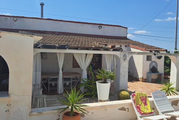 Herverkoop - Landelijke woning - Dolores