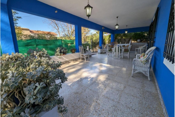 Revente - Country House - SAX