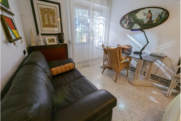 Revente - Country House - SAX