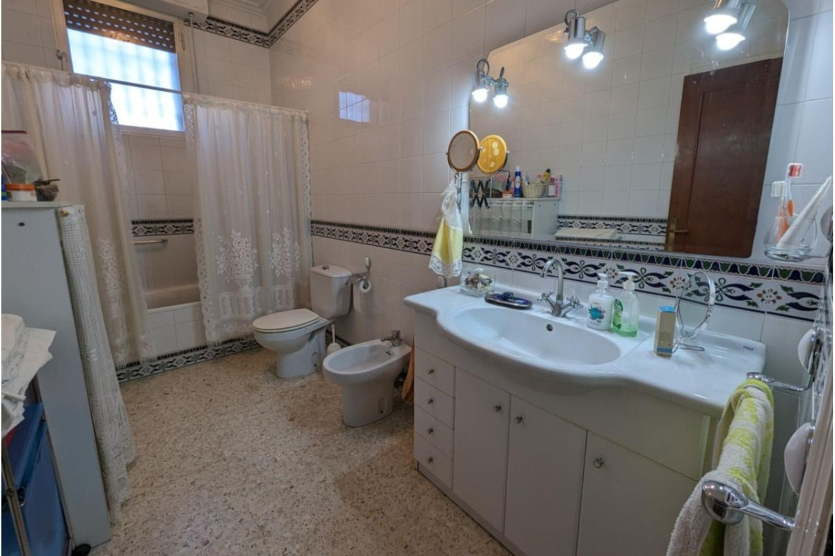 Revente - Country House - SAX